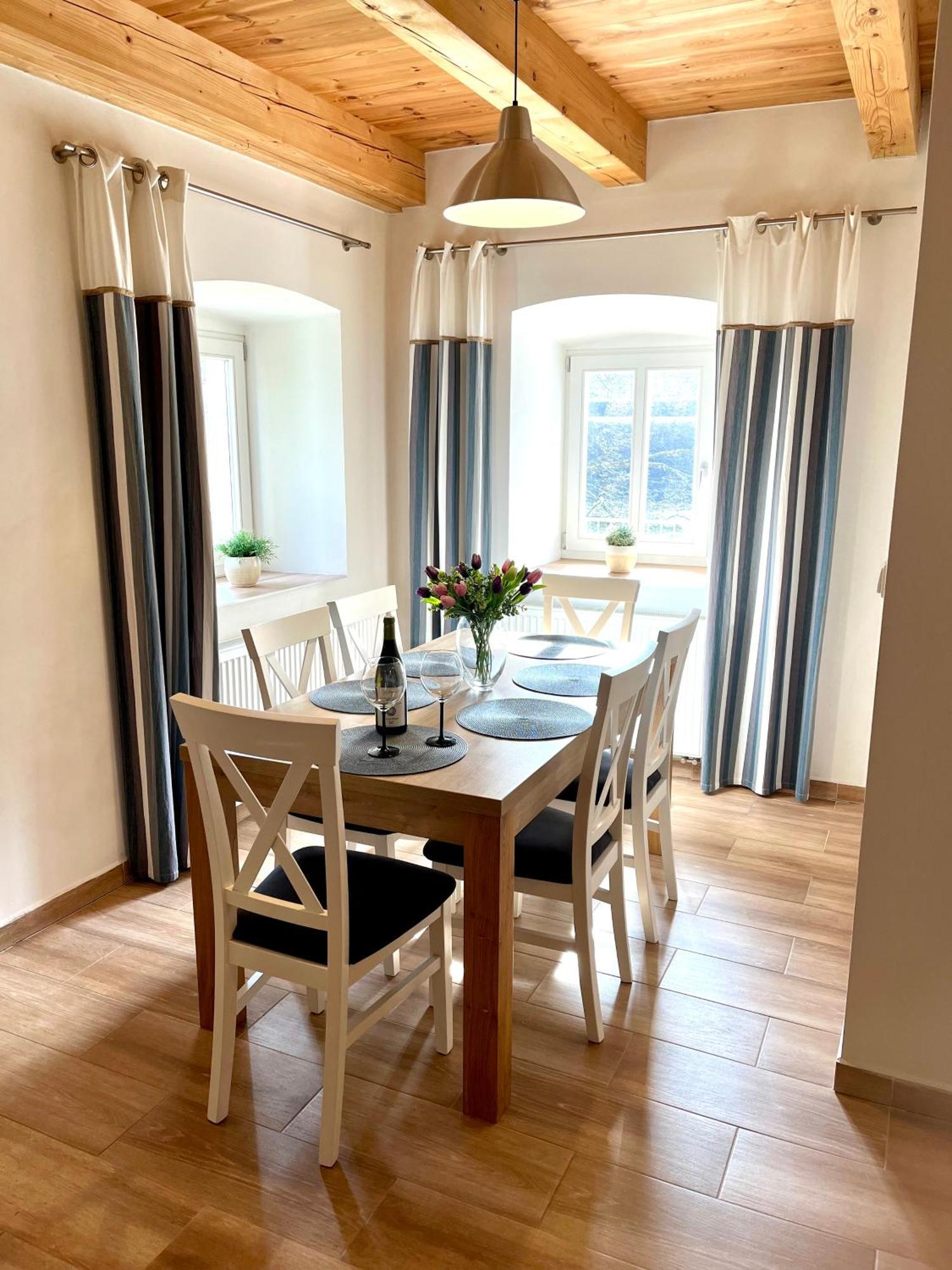 Apartmany Rosenberg Rozmberk Nad Vltavou Luaran gambar